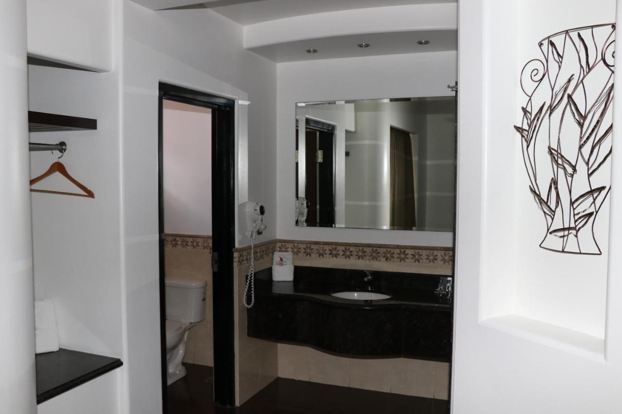 Motel Marina Marbella Tijuana Eksteriør billede